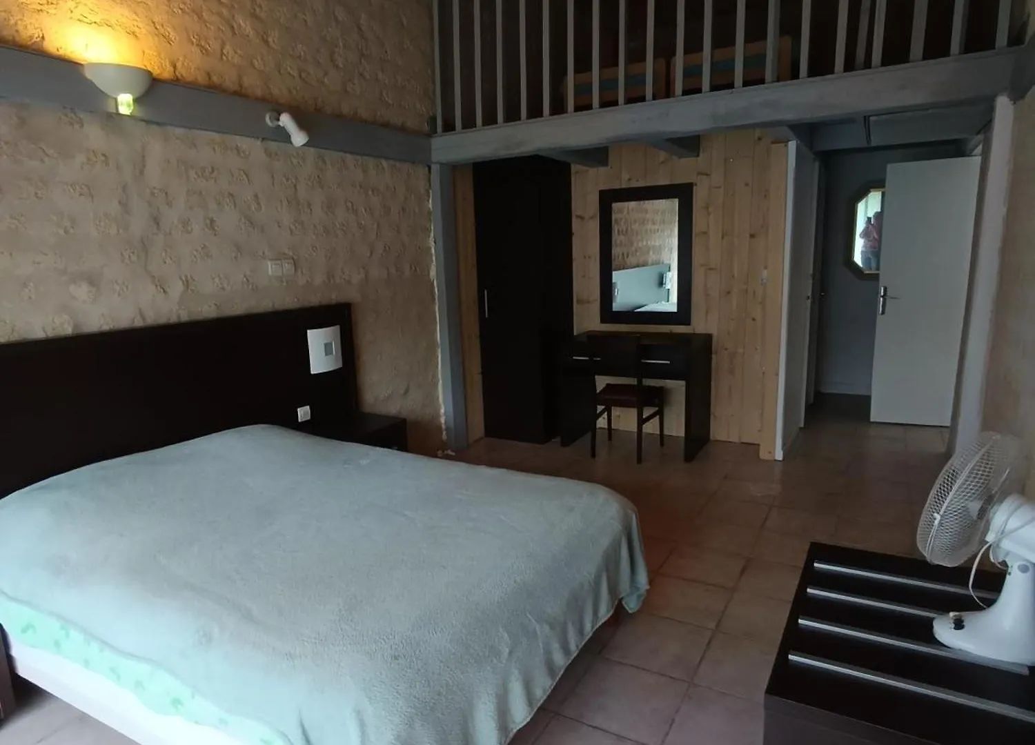 بيت للعطل Le Clos Des Romarins Gite Camelia Belmontet