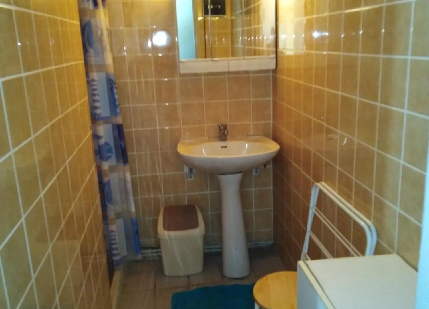 Le Clos Des Romarins Gite Camelia Belmontet بيت للعطل